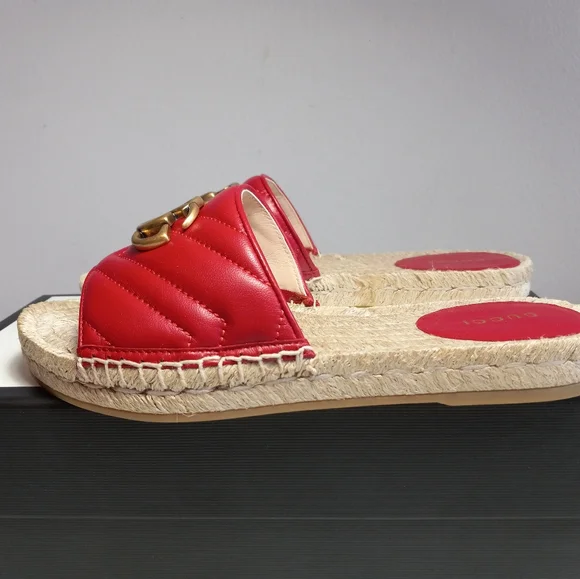 NEW GUCCI GG MARMONT MATELASSE LEATHER ESPADRILLE SANDALS RED/GOLD SZ 37 - Picture 4 of 16